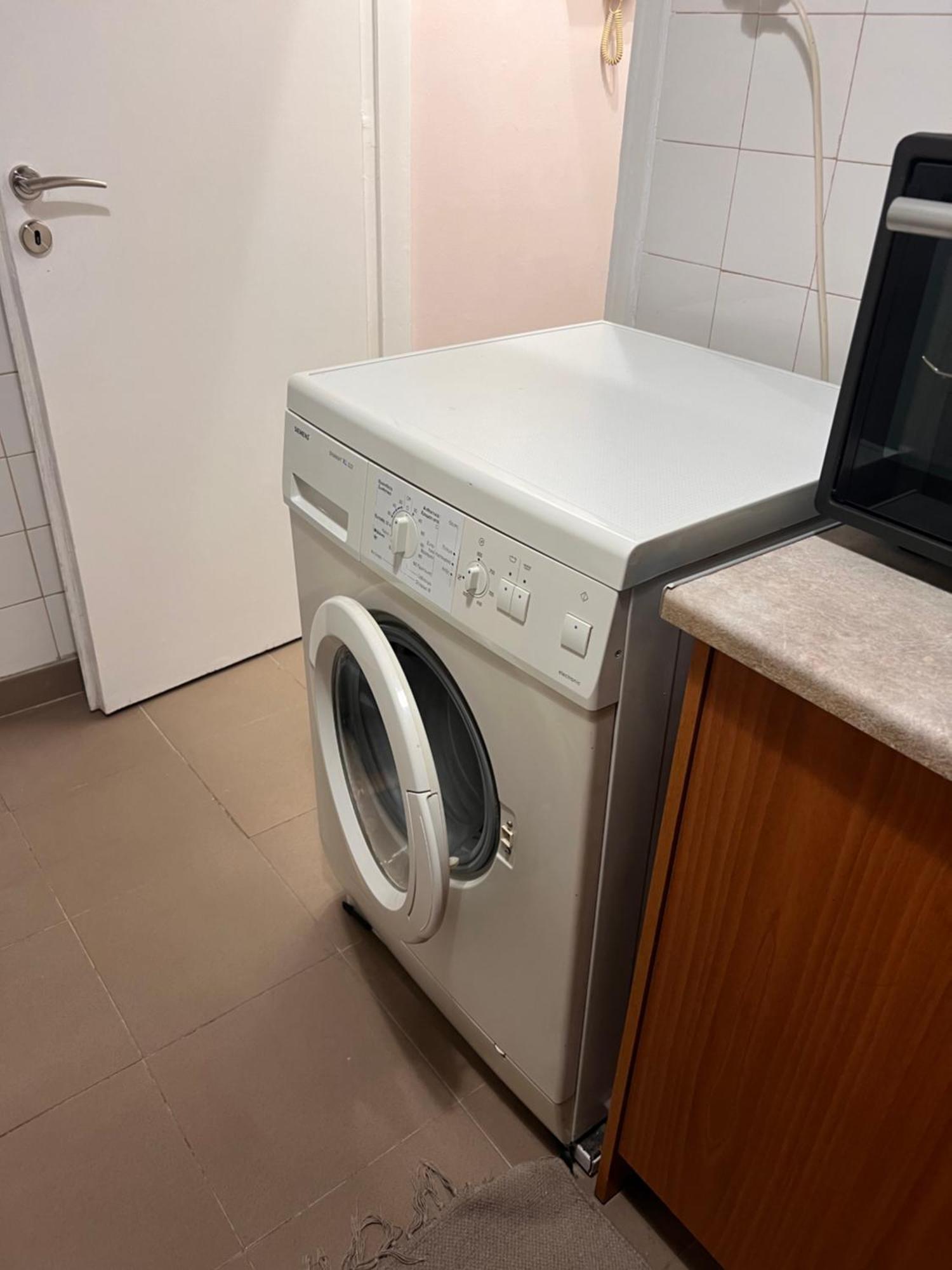 Cozy Apartment In Neos Kosmos Атина Екстериор снимка